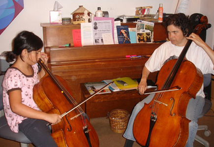 Girl Taking Cello Lessons in Brooklyn, NY